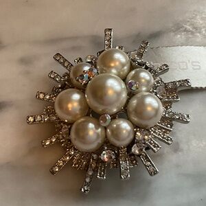 Vintage style faux silver and pearl brooch by Chicos